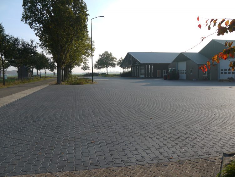 v.d. Wetering Graszoden VOF
